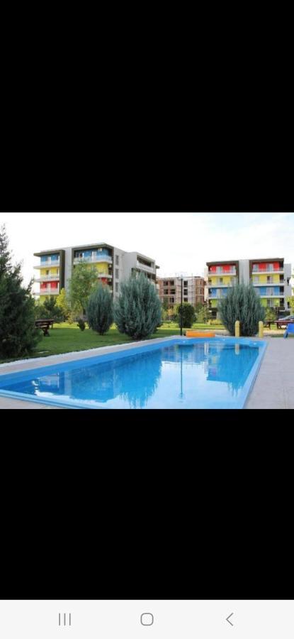 Golden Airport Residence Otopeni Exterior photo